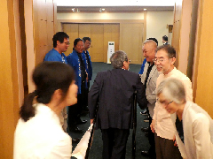 �X�s�[�`�R���N�[����܎�