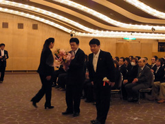 �{�����e�B�A�̕��X